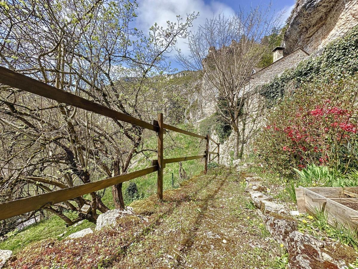 Gorges Du Tarn : Charmant Gite Avec Vue Sur Le Tarn Sainte-Énimie Exterior foto